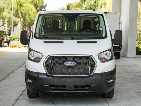 Used 2025 Ford Transit 250 Low Roof w/ Exterior Upgrade Package RWD image 2