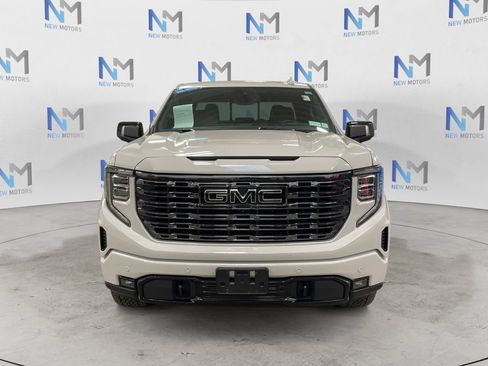 Used 2025 GMC Sierra 1500 Denali Ultimate AWD/4WD image 8