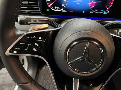 Used 2025 Mercedes-Benz GLE 350 4MATIC image 28