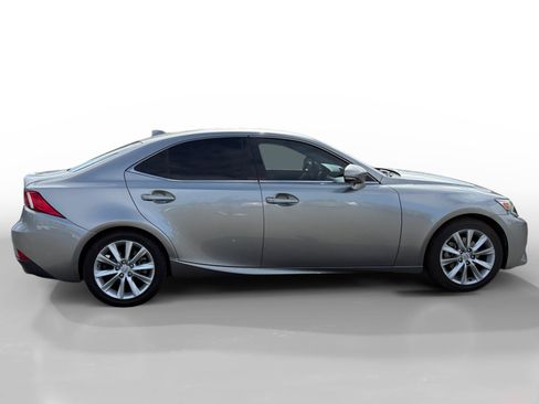 Used 2014 Lexus IS 250 RWD image 6