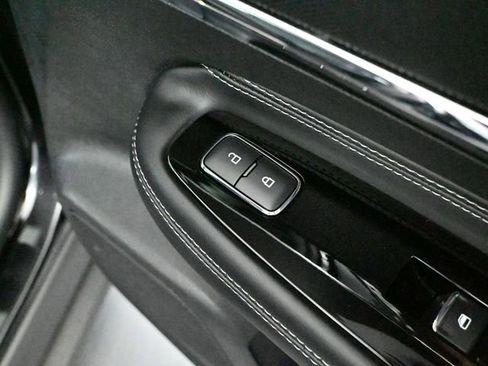 Used 2022 Lincoln Corsair Reserve w/ Equipment Group 201A image 51