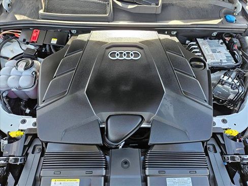 Used 2025 Audi Q7 3.0T Premium Plus w/ Premium Plus Package image 19