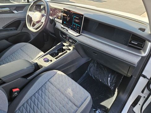 New 2026 Volkswagen Tiguan S FWD image 21