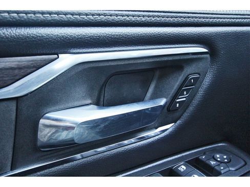 Used 2025 RAM 1500 Laramie image 21