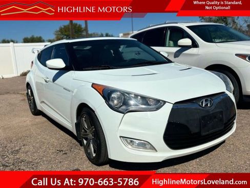 Used 2012 Hyundai Veloster w/ Style Pkg image 1
