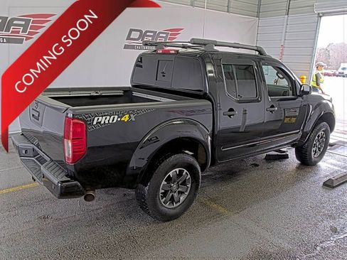 Used 2019 Nissan Frontier PRO-4X w/ Pro-4x Luxury Package image 3