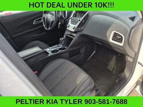 Used 2017 Chevrolet Equinox LS FWD image 10