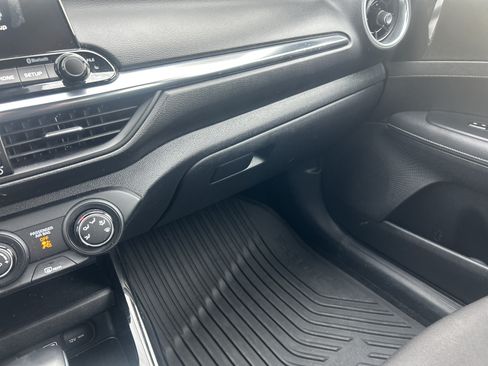 Used 2020 Kia Forte GT-Line FWD image 29