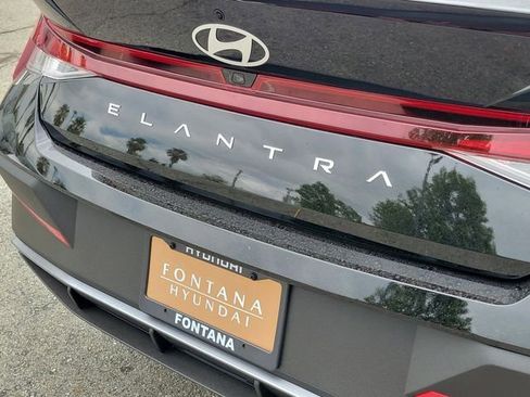 New 2026 Hyundai Elantra Sport FWD image 28