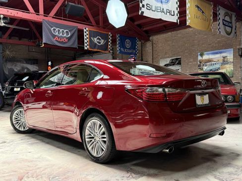 Used 2013 Lexus ES 350 w/ Luxury Pkg FWD image 6