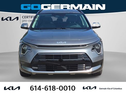 Certified 2023 Kia Niro EX Touring FWD image 3