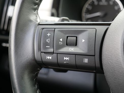 Certified 2023 Nissan Pathfinder SV AWD/4WD image 28