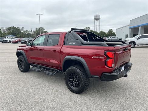 New 2025 Chevrolet Colorado ZR2 w/ Midnight Edition image 6