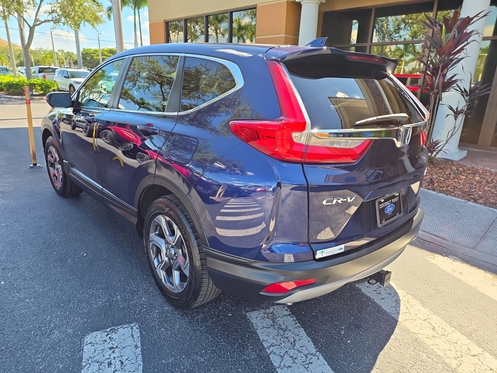 Used 2018 Honda CR-V EX-L image 3