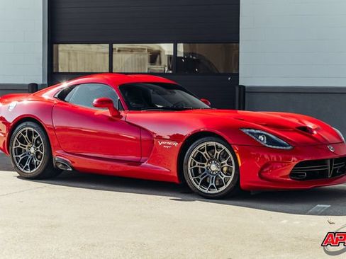 Used 2013 SRT Viper SRT-10 w/ Track Pkg RWD image 35