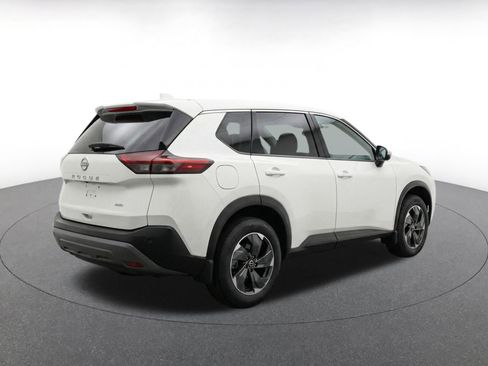 Used 2025 Nissan Rogue SV FWD image 11