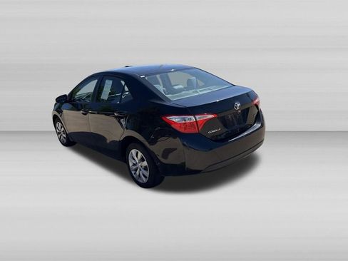 Used 2016 Toyota Corolla LE FWD image 6