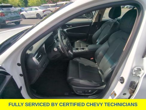Used 2025 Genesis G70 2.5T AWD/4WD image 24