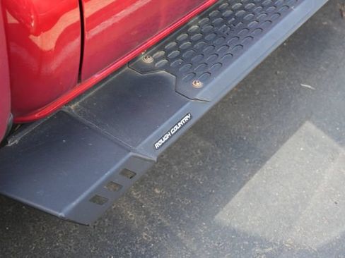 Used 2020 Toyota Tacoma SR5 RWD image 11