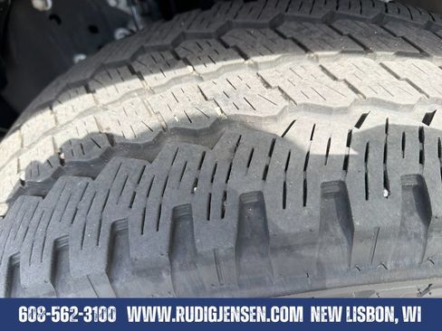 Used 2025 Ford F350 Platinum AWD/4WD image 28