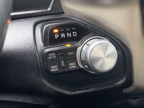 Certified 2019 RAM 1500 Laramie image 18