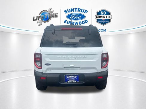 Used 2025 Ford Bronco Sport Outer Banks w/ Outer Banks Tech Package+ AWD/4WD image 4
