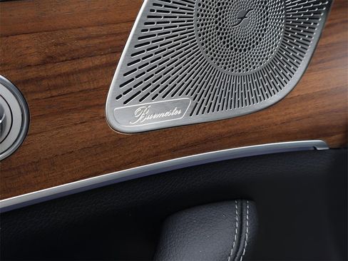 New 2025 Mercedes-Benz GLS 580 4MATIC image 53