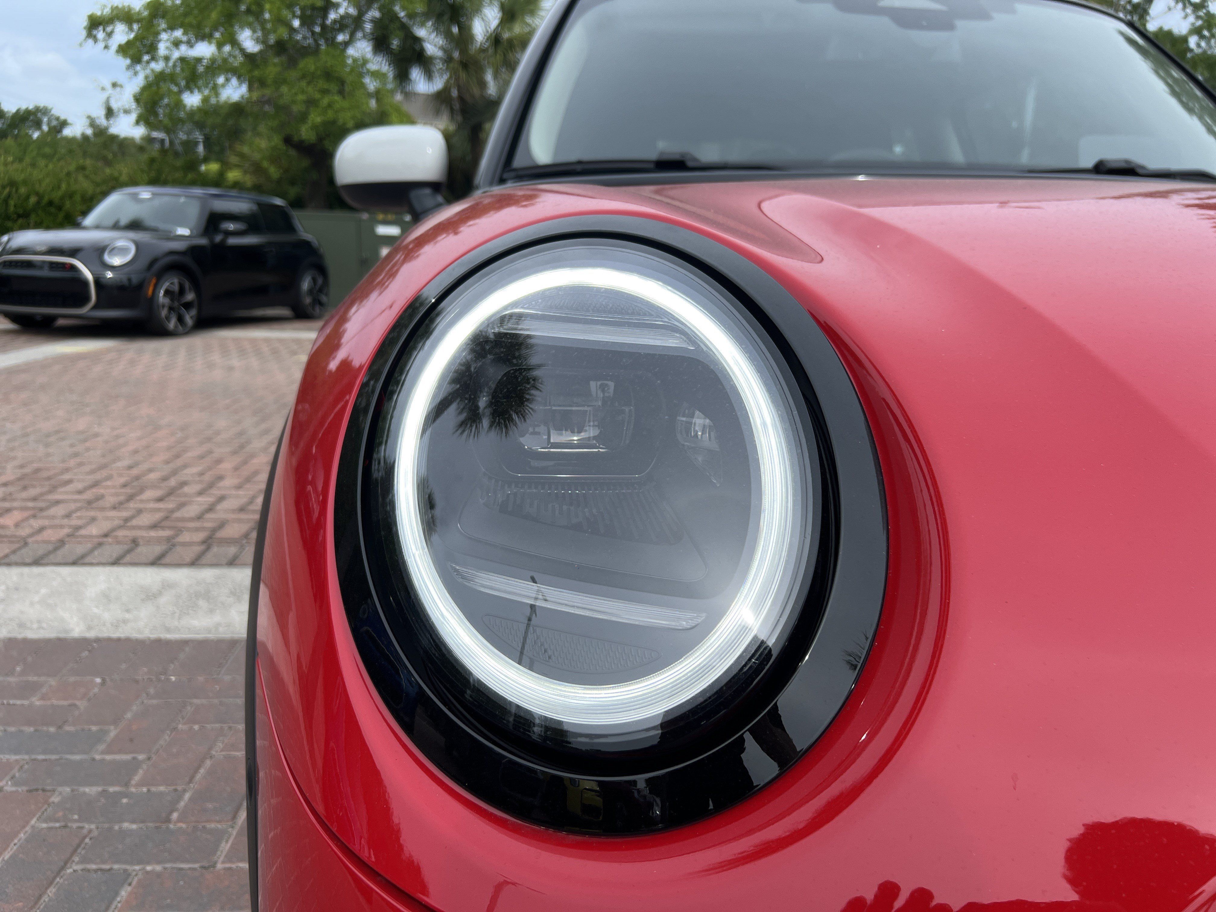 Used 2026 MINI Cooper 2-Door Hardtop FWD image 5