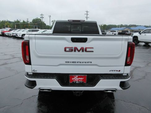 Certified 2022 GMC Sierra 1500 AT4 w/ AT4 Preferred Package AWD/4WD image 6