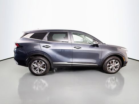 Used 2023 Kia Sportage EX image 11