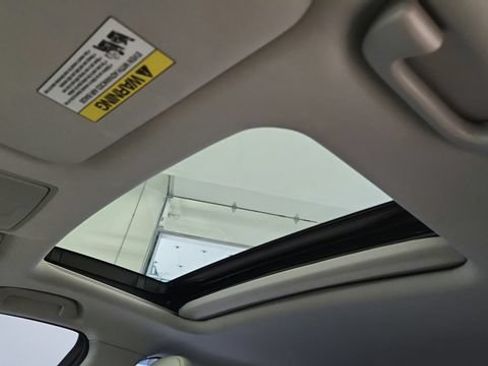 Used 2015 Acura TLX V6 FWD image 12