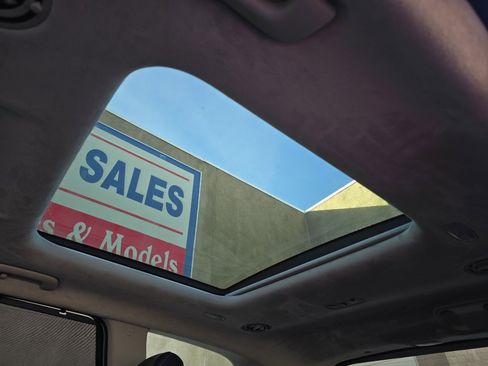 Used 2024 Kia Telluride SX Prestige image 40