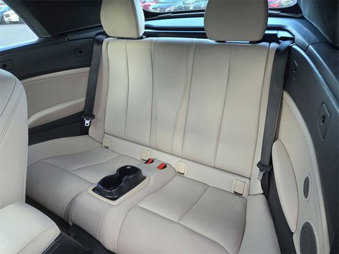 Used 2017 BMW 230i Convertible image 14