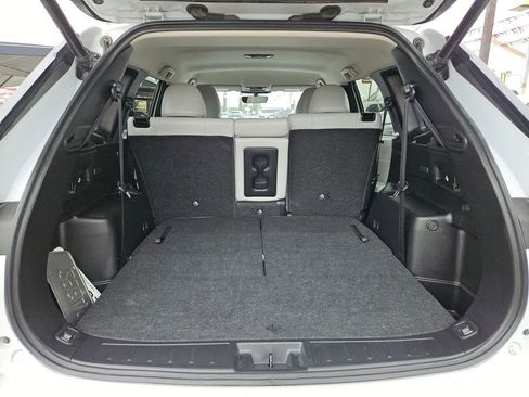 Used 2025 Mitsubishi Outlander SE AWD/4WD image 27