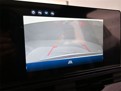 New 2025 Honda Prologue Touring image 17