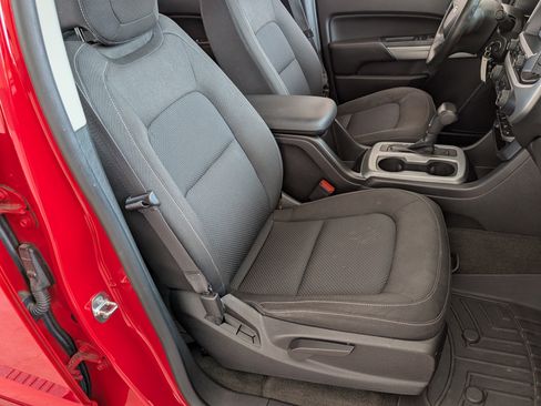 Used 2015 Chevrolet Colorado LT w/ LT Convenience Package image 20