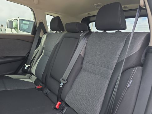 Used 2023 Nissan Rogue SV image 14