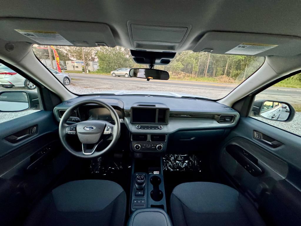 Used 2024 Ford Maverick XL FWD image 11