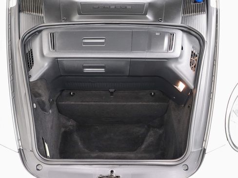 Used 2009 Porsche 911 Carrera RWD image 40
