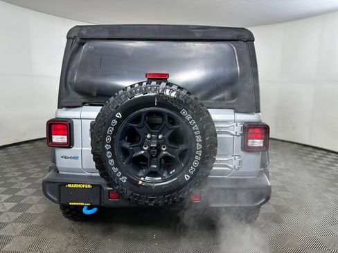Used 2023 Jeep Wrangler Unlimited image 4
