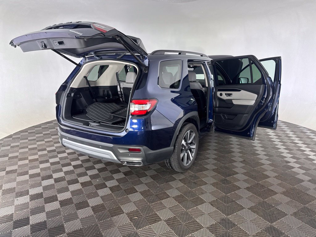 Used 2025 Honda Pilot Touring image 22