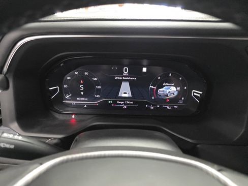 Used 2023 GMC Yukon XL Denali Ultimate image 16