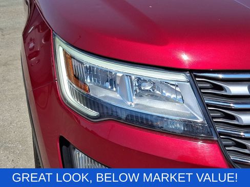 Used 2017 Ford Explorer Limited w/ Equipment Group 301A AWD/4WD image 14
