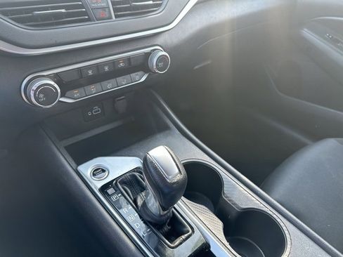 Used 2022 Nissan Altima 2.5 S image 19