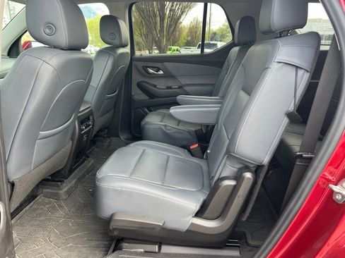 Used 2021 Chevrolet Traverse LT AWD/4WD image 26
