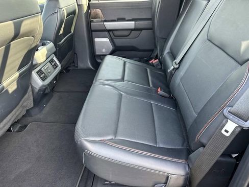 Certified 2024 Ford F250 Lariat w/ Sport Appearance Package image 19