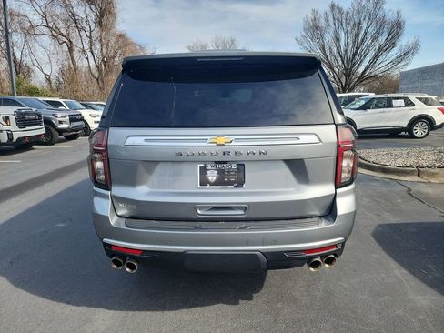 Certified 2023 Chevrolet Suburban High Country AWD/4WD image 7