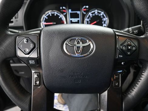 Used 2022 Toyota 4Runner TRD Pro AWD/4WD image 39