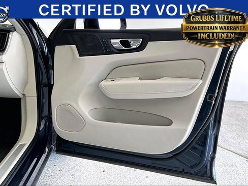 Used 2024 Volvo XC60 B5 Ultimate w/ Protection Package Premier AWD/4WD image 23