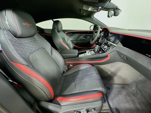 Used 2025 Bentley Continental GT Speed AWD/4WD image 46